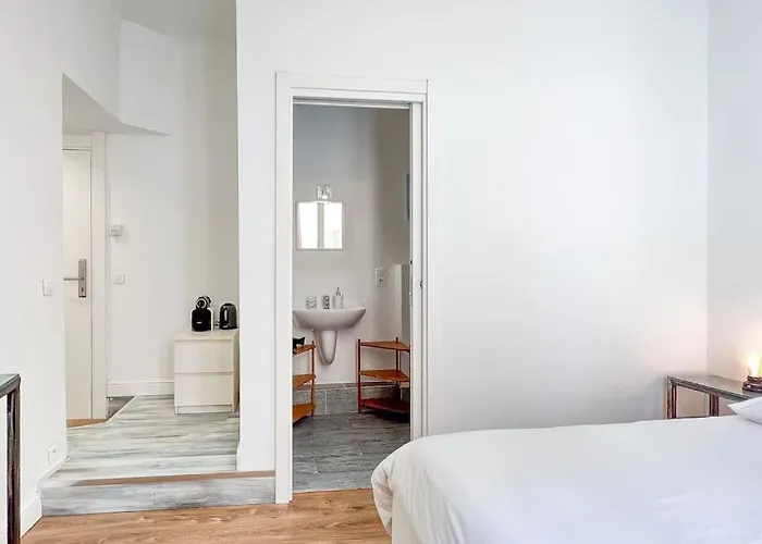 Chambre Moderne Proche Monaco G